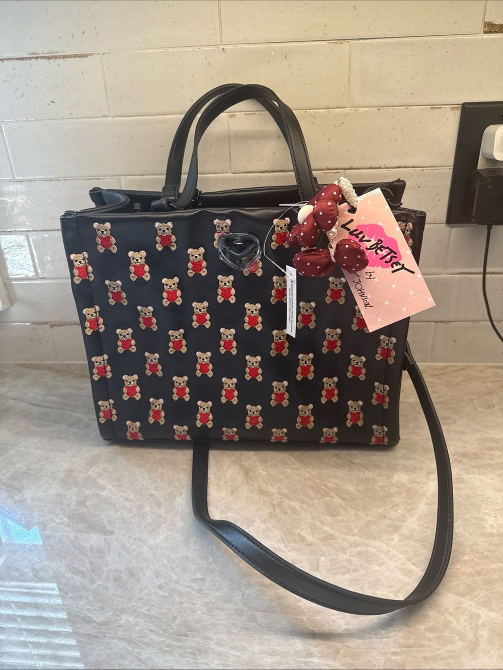 👜BETSEY JOHNSON CROSSBODY/ HANDBAG 👜 teddy bear